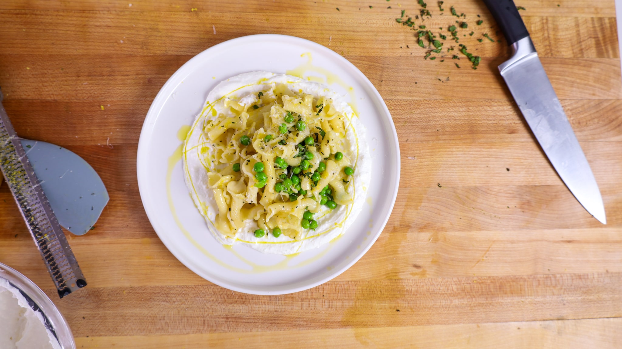 lemon butter pasta with whipped ricotta peas and mint