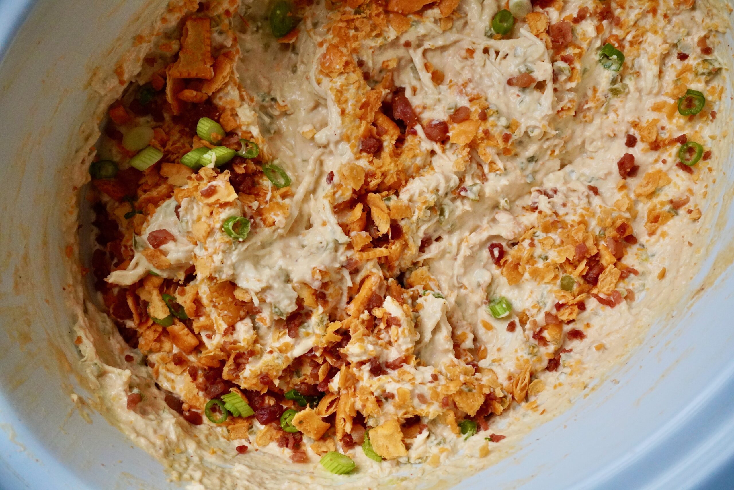 slow cooker jalapeno popper chicken dip in the crockpot